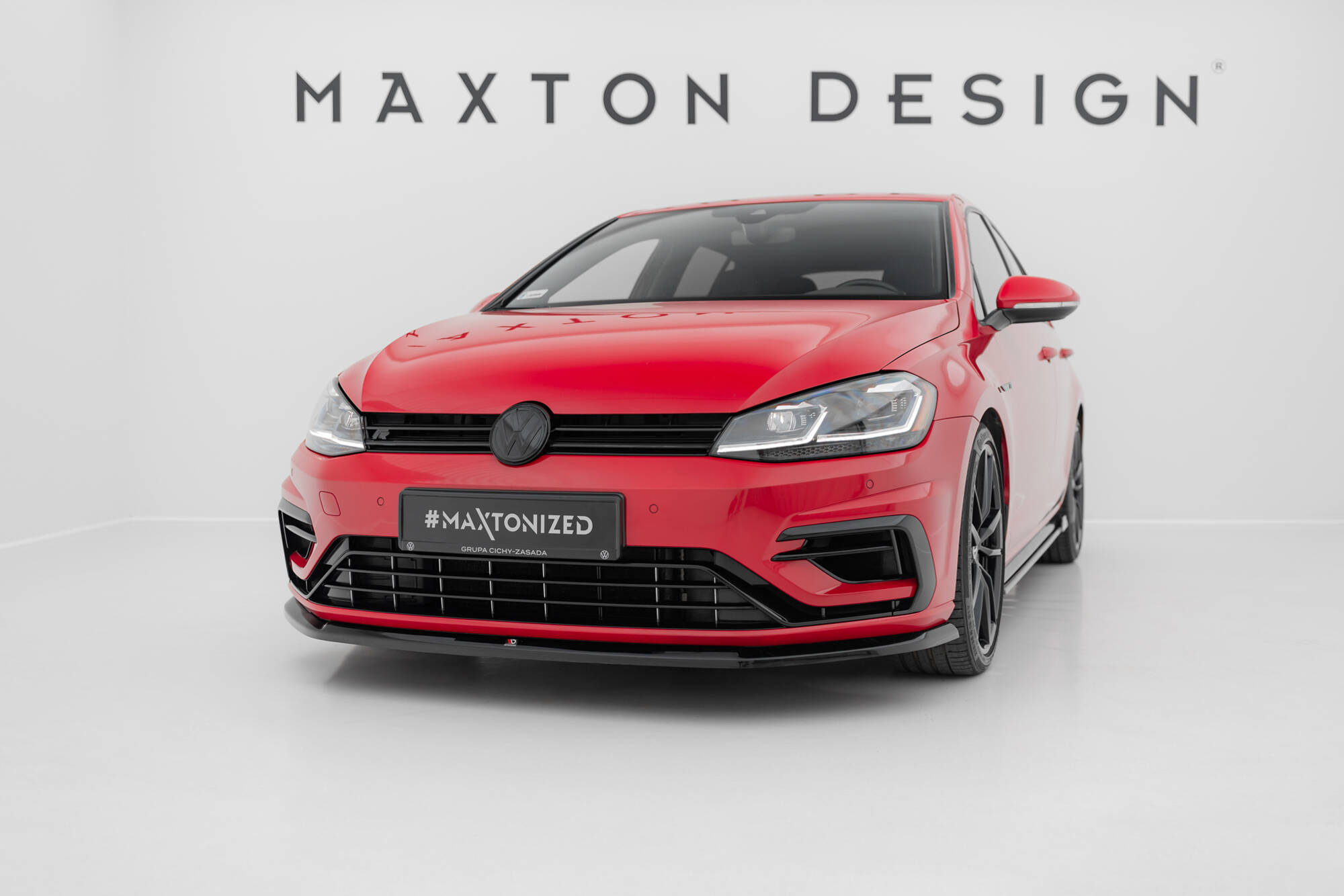 pol_po_Front-Splitter-V-6-Volkswagen-Golf-R-R-Line-Mk7-Facelift-7639_4jpg - OPSHOLDERS