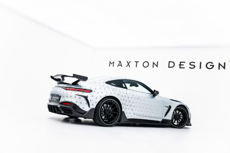 pol_po_Prepreg-Carbon-Fiber-Bodykit-Mercedes-AMG-GT-63-55-63-S-E-Performance-C192-23169_38jpg - OPSHOLDERS