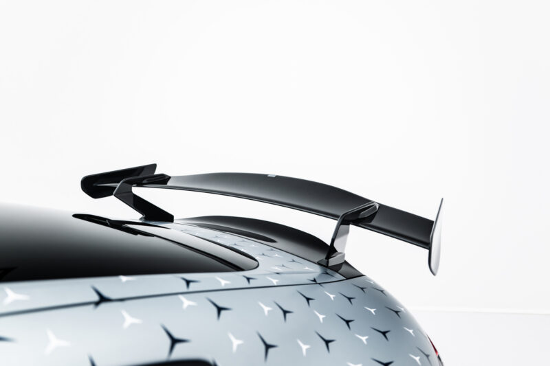 pol_po_Prepreg-Carbon-Fiber-Bodykit-Mercedes-AMG-GT-63-55-63-S-E-Performance-C192-23169_46jpg - OPSHOLDERS