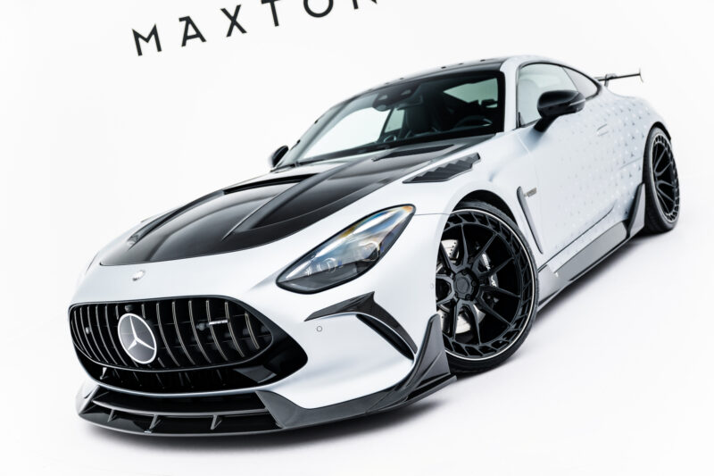 pol_po_Prepreg-Carbon-Fiber-Bodykit-Mercedes-AMG-GT-63-55-63-S-E-Performance-C192-23169_61jpg - OPSHOLDERS