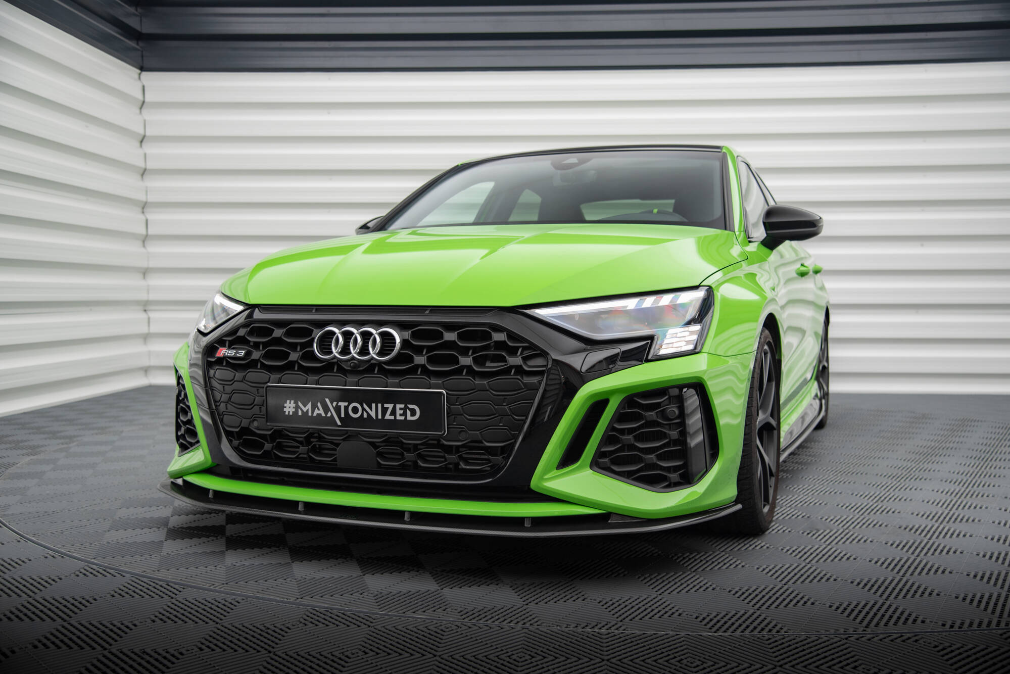 pol_po_Prepreg-Carbon-Fiber-Front-Splitter-Audi-RS3-Sedan-Sportback-8Y-17113_8jpg - OPSHOLDERS