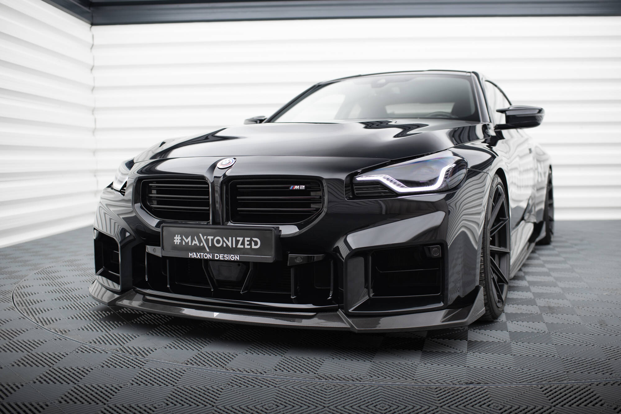 pol_po_Prepreg-Carbon-Fiber-Front-Splitter-V-1-BMW-M2-G87-19500_4jpg - OPSHOLDERS