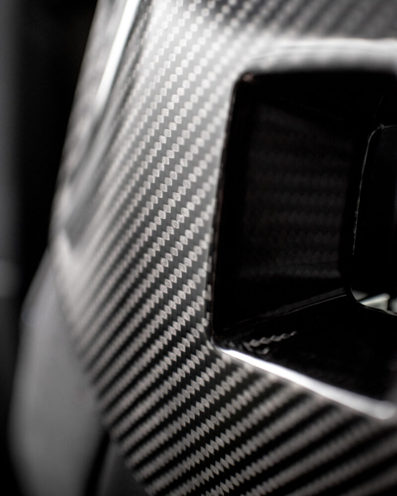 pol_po_Prepreg-Carbon-Fiber-Headrests-BMW-1-F40-M135i-18759_11jpg - OPSHOLDERS