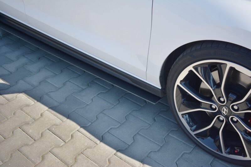 pol_po_RACING-SIDE-SKIRTS-DIFFUSERS-HYUNDAI-I30-Mk3-N-7717_3jpg - OPSHOLDERS