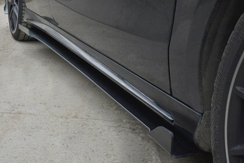 pol_po_RACING-SIDE-SKIRTS-DIFFUSERS-V-1-Mercedes-CLA-A45-AMG-C117-Facelift-5826_2jpg - OPSHOLDERS
