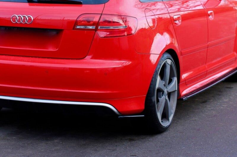 pol_po_REAR-SIDE-SPLITTERS-Audi-RS3-8P-5711_2jpg - OPSHOLDERS