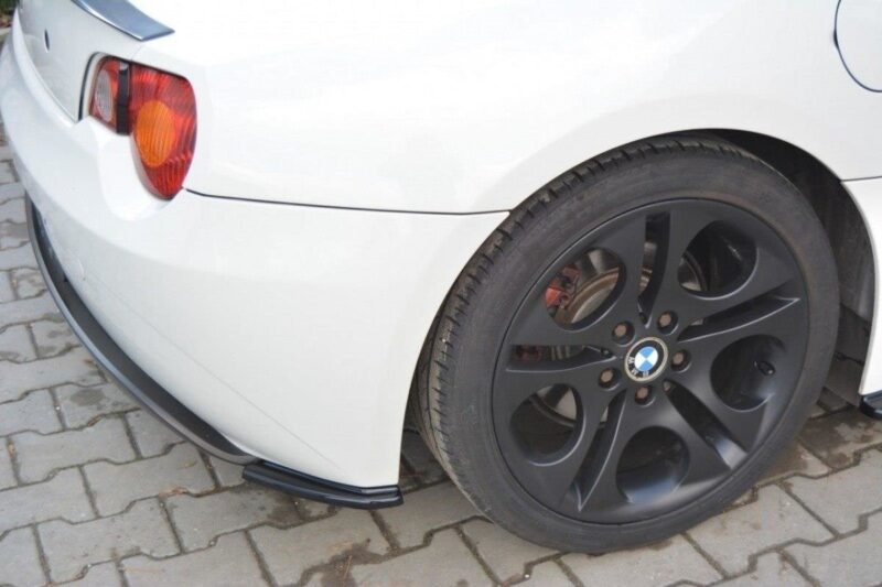 pol_po_REAR-SIDE-SPLITTERS-BMW-Z4-E85-E86-PREFACE-1102_4jpg - OPSHOLDERS
