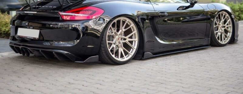 pol_po_REAR-SIDE-SPLITTERS-Porsche-Cayman-Mk2-981C-5862_3jpg - OPSHOLDERS