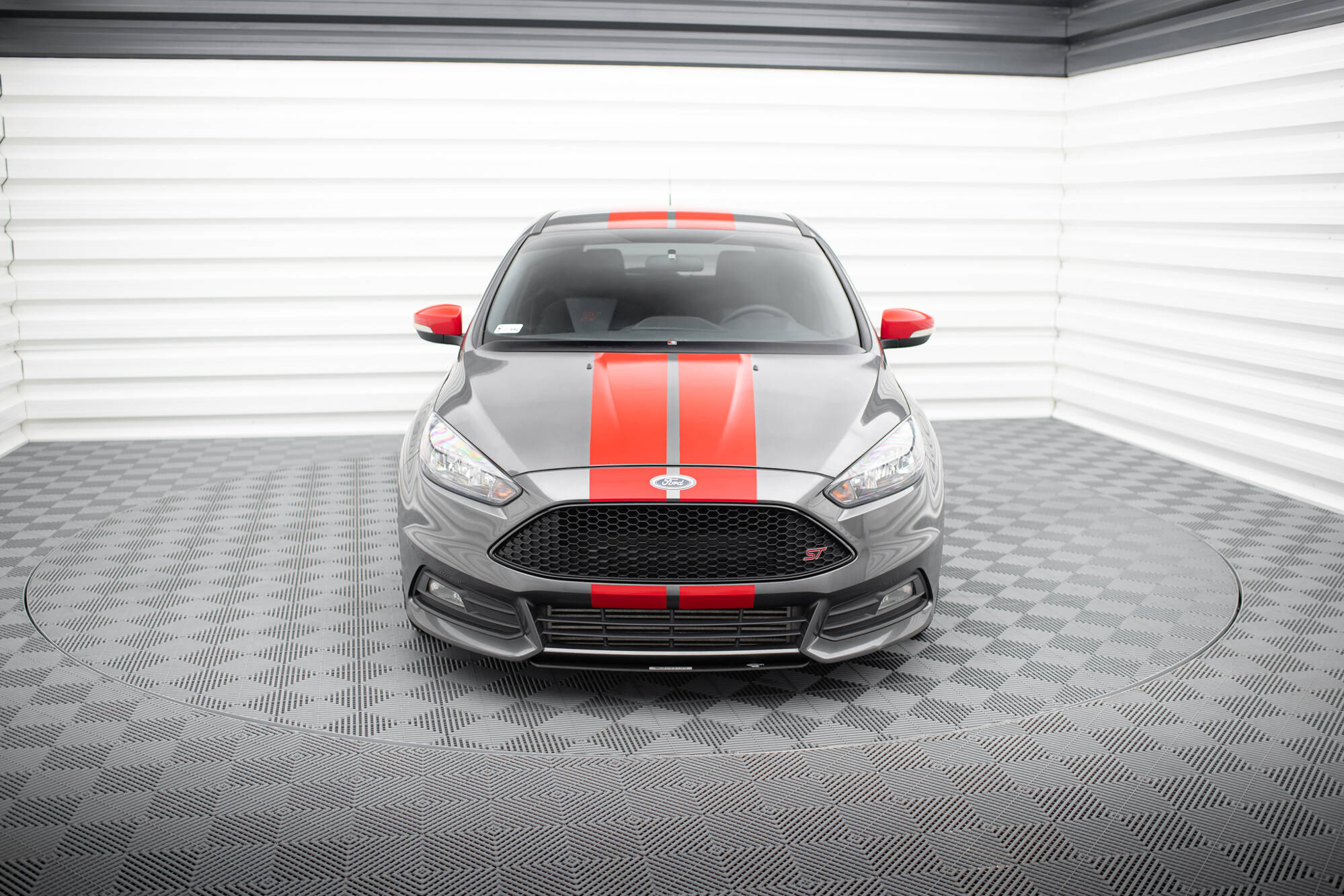 pol_po_Racing-Front-Splitter-V-3-Ford-Focus-ST-Mk3-FL-1848_2jpg - OPSHOLDERS