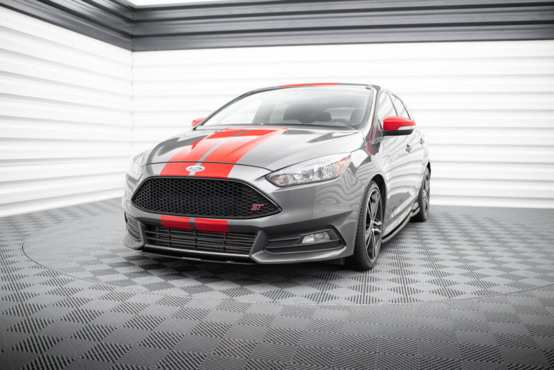 pol_po_Racing-Front-Splitter-V-3-Ford-Focus-ST-Mk3-FL-1848_3jpg - OPSHOLDERS