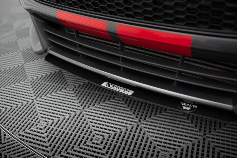 pol_po_Racing-Front-Splitter-V-3-Ford-Focus-ST-Mk3-FL-1848_4jpg - OPSHOLDERS