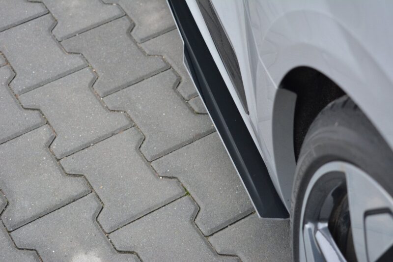 pol_po_Racing-Side-Skirts-Diffusers-Audi-RS5-F5-Coupe-6877_3jpg - OPSHOLDERS