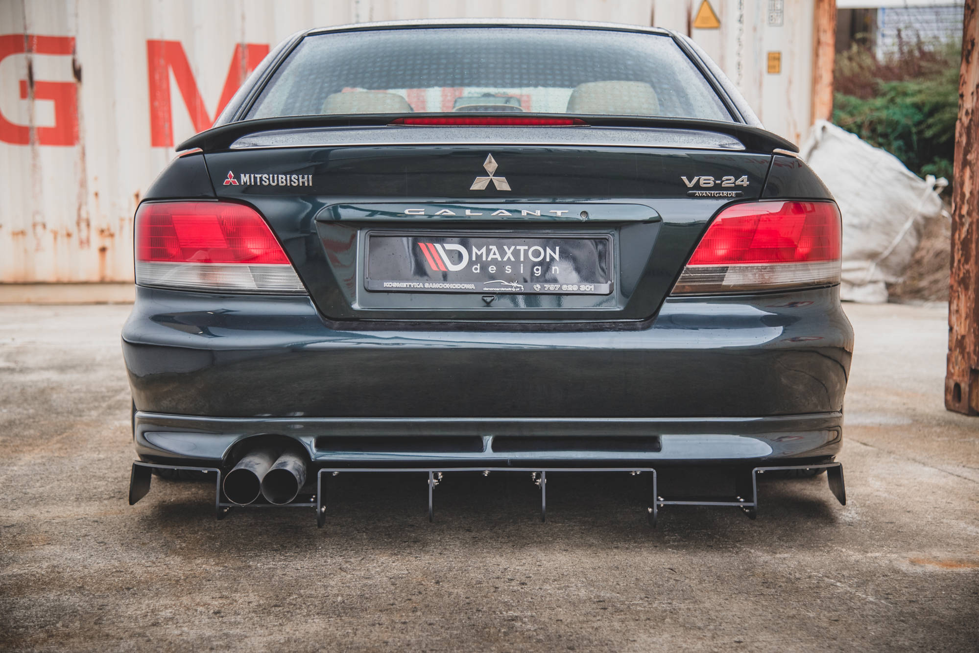 pol_po_Rear-Diffuser-Racing-Mitsubishi-Galant-Avance-Mk8-14049_3jpg - OPSHOLDERS