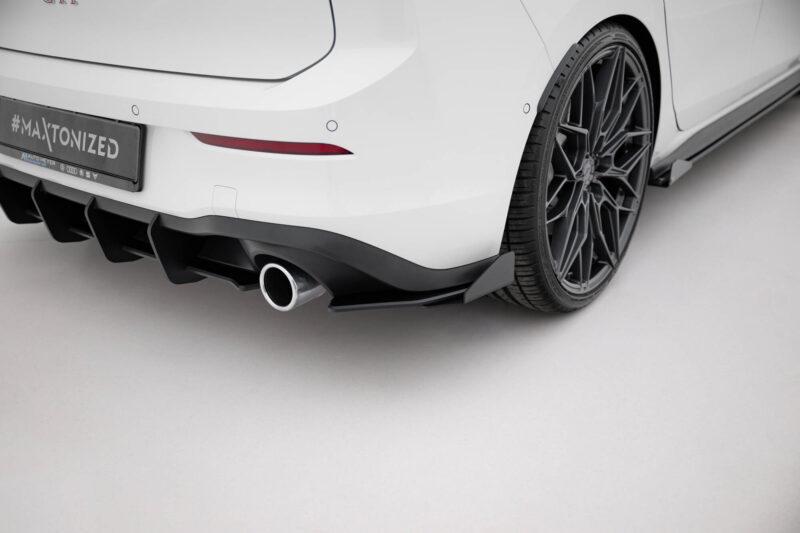 pol_po_Rear-Side-Flaps-Volkswagen-Golf-GTI-GTE-R-Line-Mk8-12252_9jpg - OPSHOLDERS
