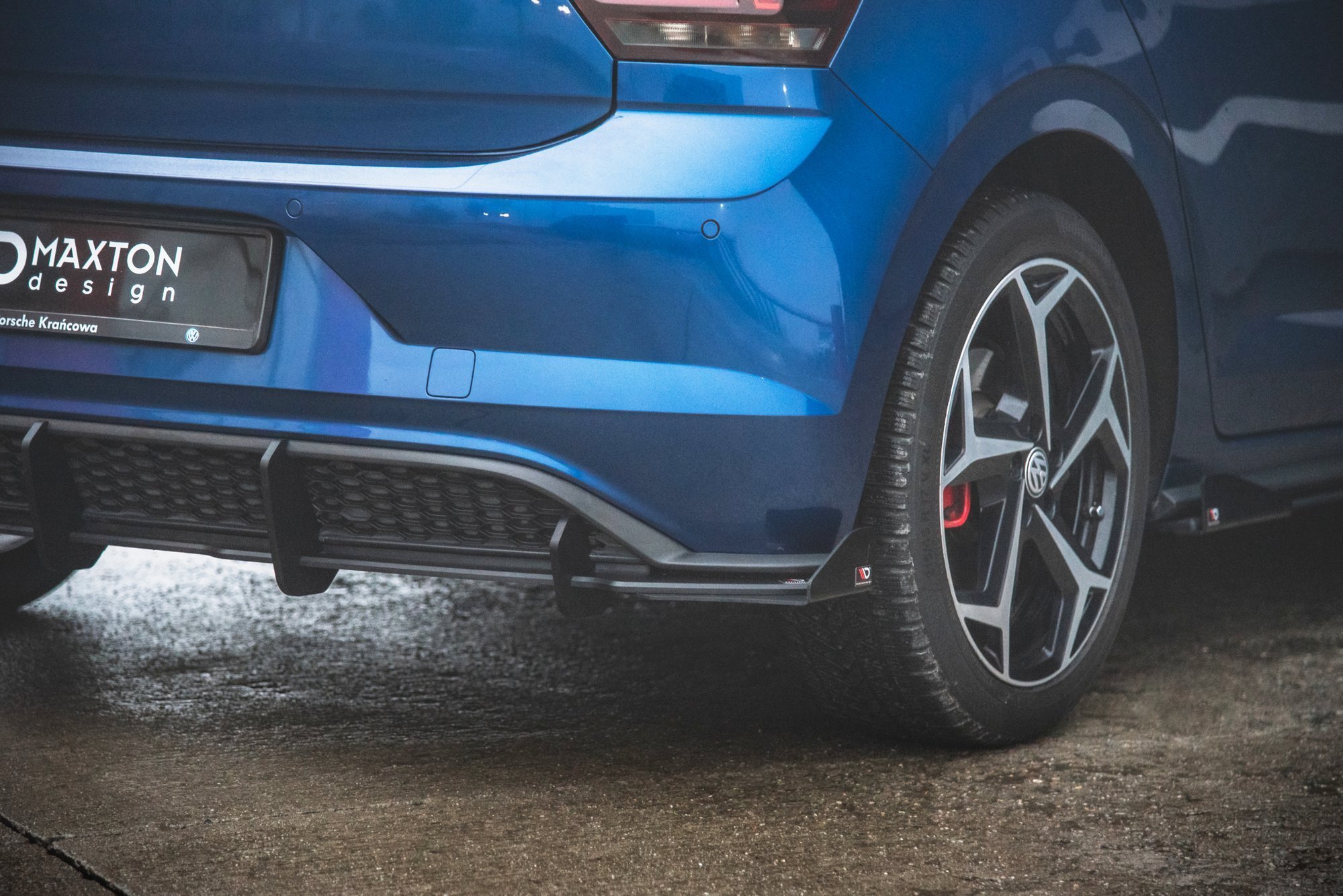 pol_po_Rear-Side-Flaps-Volkswagen-Polo-GTI-Mk6-11571_4jpg - OPSHOLDERS