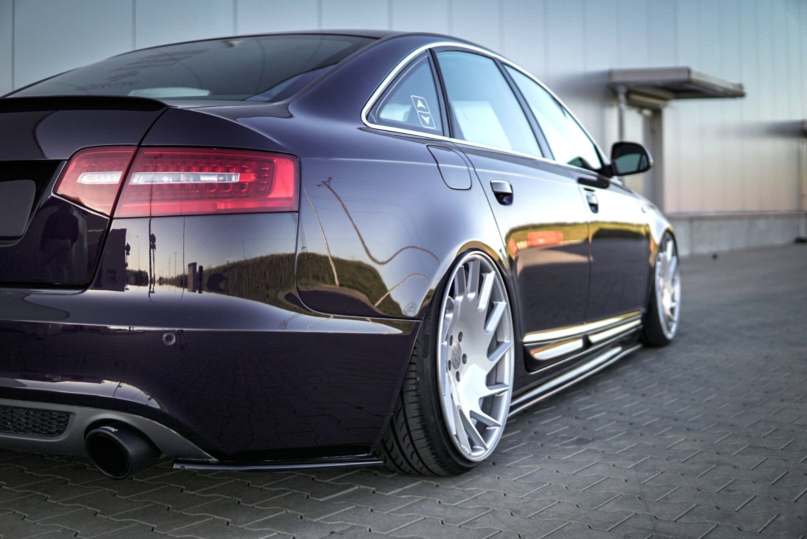 pol_po_Rear-Side-Splitters-Audi-A6-S-Line-C6-C6-FL-Sedan-Avant-7048_4jpg - OPSHOLDERS