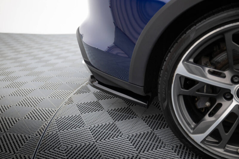 pol_po_Rear-Side-Splitters-Porsche-Taycan-Cross-Turismo-4S-21258_6jpg - OPSHOLDERS