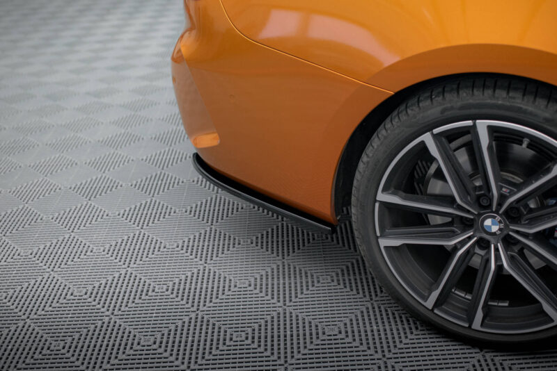 pol_po_Rear-Side-Splitters-V-1-BMW-4-M440i-G22-G23-G22-Facelift-G23-Facelift-20437_3jpg - OPSHOLDERS