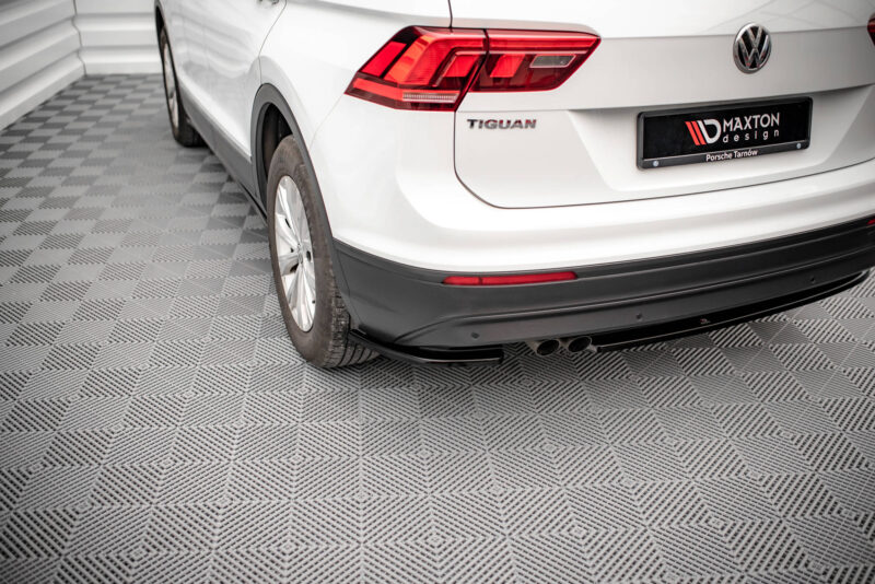pol_po_Rear-Side-Splitters-V-1-Volkswagen-Tiguan-Mk2-15012_6jpg - OPSHOLDERS