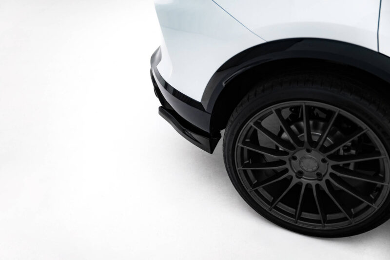 pol_po_Rear-Side-Splitters-V-4-Cupra-Formentor-Mk1-Facelift-22206_2jpg - OPSHOLDERS