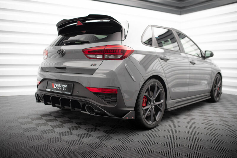 pol_po_Rear-Side-Splitters-V-4-Flaps-Hyundai-I30-N-Hatchback-Mk3-Facelift-20548_4jpg - OPSHOLDERS