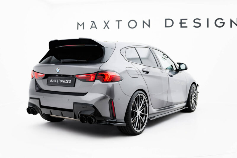 pol_po_Rear-Side-Splitters-V-5-BMW-M135i-F70-22246_1jpg - OPSHOLDERS