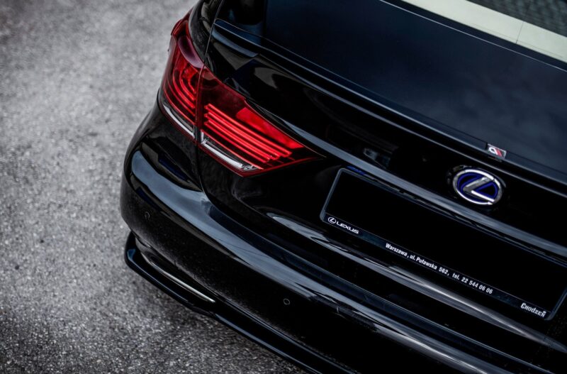 pol_po_Rear-Splitter-Lexus-LS-Mk4-Facelift-10606_1jpg - OPSHOLDERS