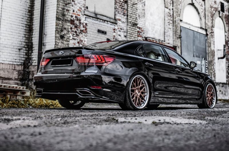 pol_po_Rear-Splitter-Lexus-LS-Mk4-Facelift-10606_8jpg - OPSHOLDERS