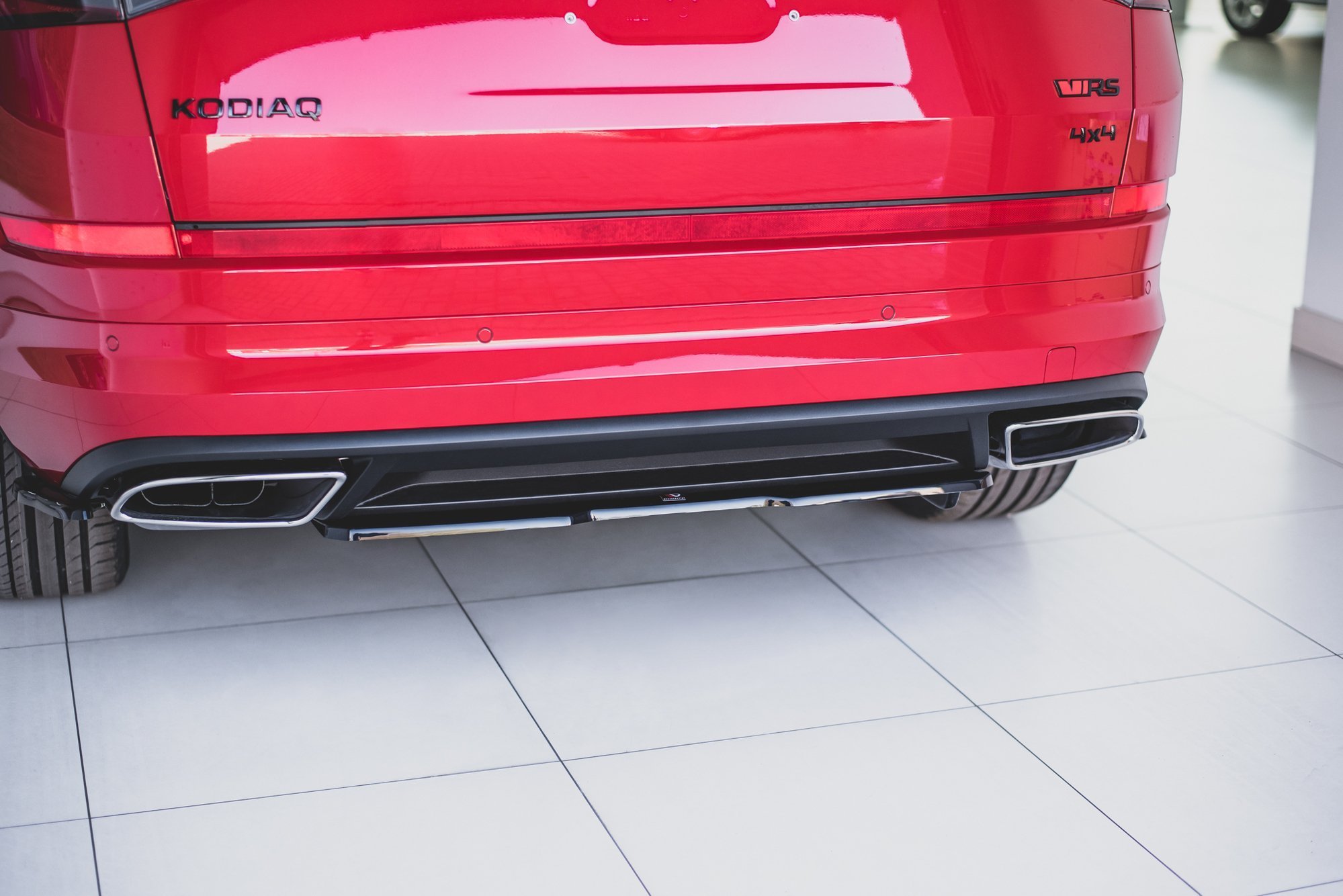 pol_po_Rear-Splitter-Skoda-Kodiaq-RS-Mk1-Mk1-Facelift-9996_3jpg - OPSHOLDERS