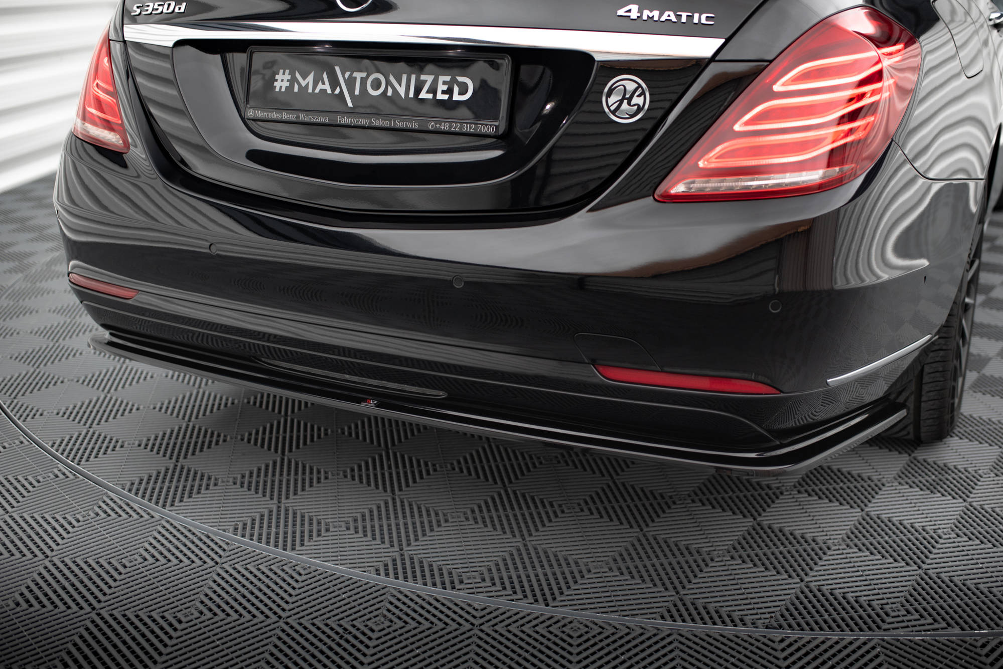 pol_po_Rear-Splitter-V-2-Mercedes-Benz-S-W222-19007_5jpg - OPSHOLDERS