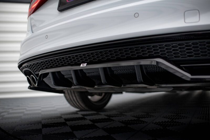 pol_po_Rear-Splitter-with-vertical-bars-Audi-A4-Competition-B8-Facelift-19152_1jpg - OPSHOLDERS