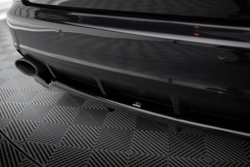 pol_po_Rear-Splitter-with-vertical-bars-Audi-RS6-Avant-C6-18437_4jpg - OPSHOLDERS