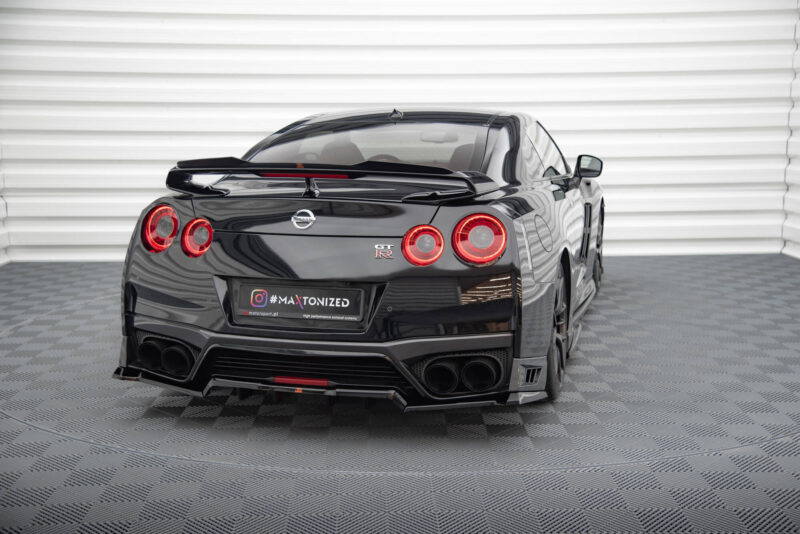 pol_po_Rear-Splitter-with-vertical-bars-Nissan-GTR-R35-Facelift-19060_5jpg - OPSHOLDERS