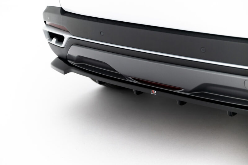 pol_po_Rear-Splitter-with-vertical-bars-Omoda-5-Mk1-23067_6jpg - OPSHOLDERS