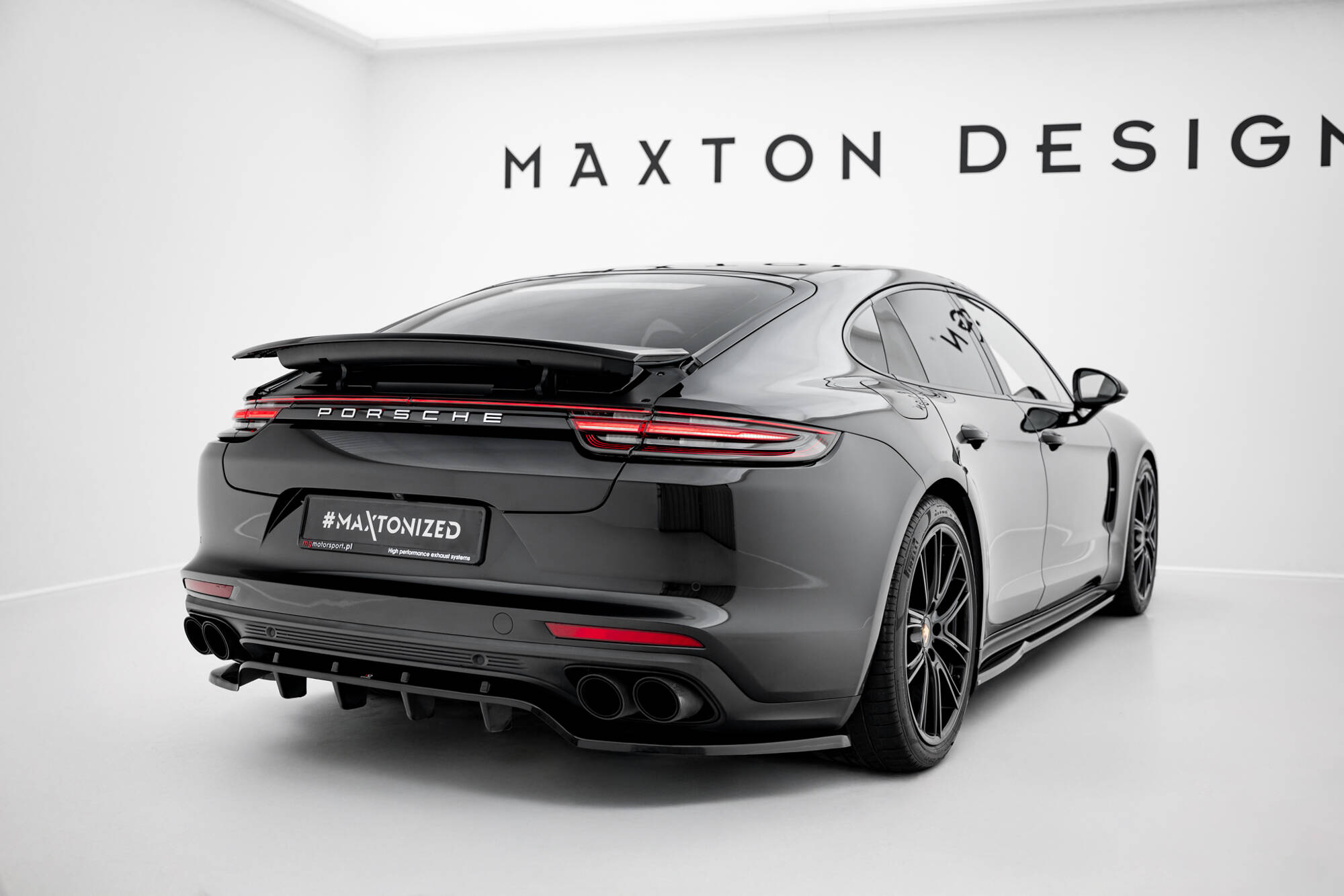 pol_po_Rear-Splitter-with-vertical-bars-Porsche-Panamera-Turbo-S-E-Hybrid-Panamera-E-Hybrid-Panamera-4S-971-17256_2jpg - OPSHOLDERS