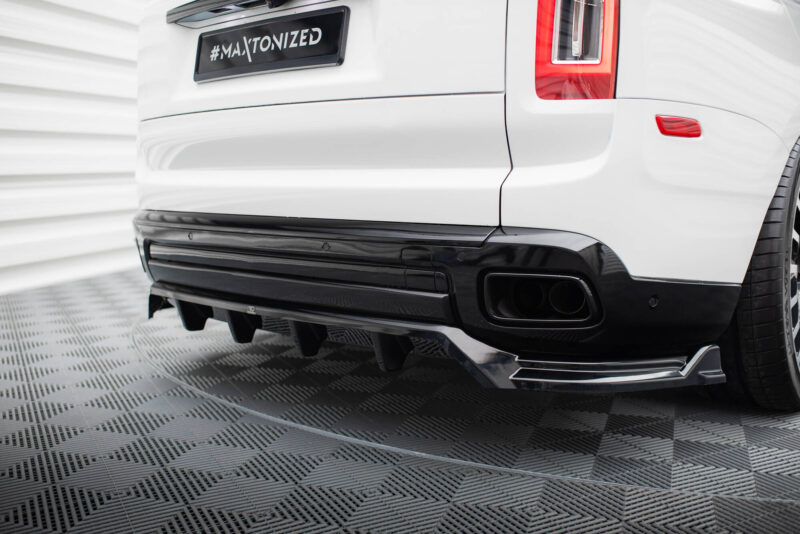 pol_po_Rear-Splitter-with-vertical-bars-Rolls-Royce-Cullinan-20888_6jpg - OPSHOLDERS