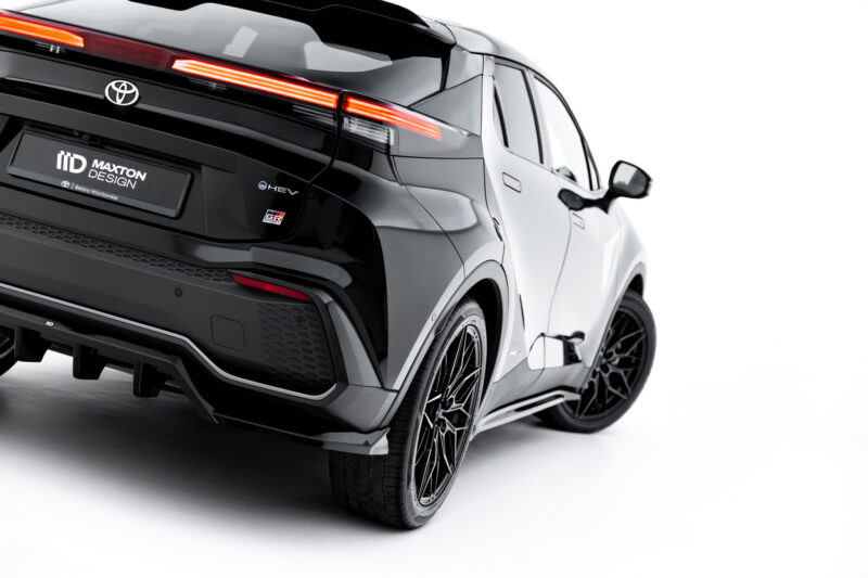 pol_po_Rear-Splitter-with-vertical-bars-Toyota-C-HR-Mk2-23256_5jpg - OPSHOLDERS