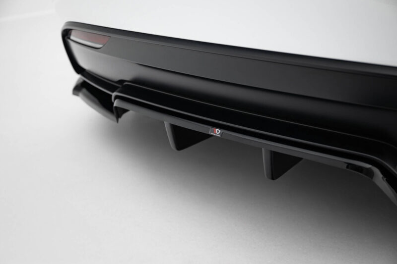 pol_po_Rear-Splitter-with-vertical-bars-V-1-Tesla-Model-3-Performance-Mk1-Facelift-21819_3jpg - OPSHOLDERS