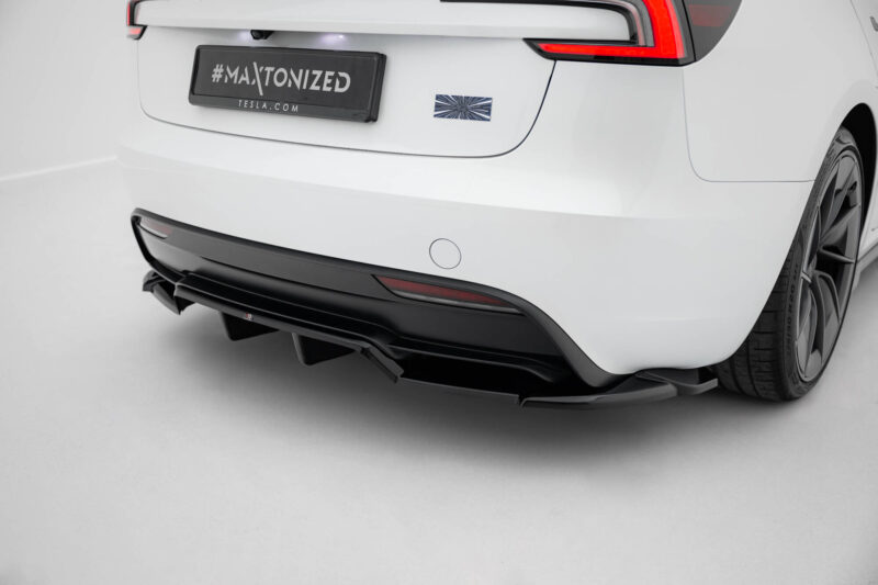 pol_po_Rear-Splitter-with-vertical-bars-V-2-Tesla-Model-3-Performance-Mk1-Facelift-21820_4jpg - OPSHOLDERS
