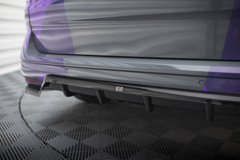 pol_po_Rear-Splitter-with-vertical-bars-Volkswagen-Multivan-T7-18932_3jpg - OPSHOLDERS