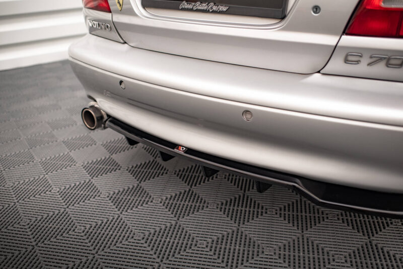 pol_po_Rear-Splitter-with-vertical-bars-Volvo-C70-Mk1-17079_4jpg - OPSHOLDERS