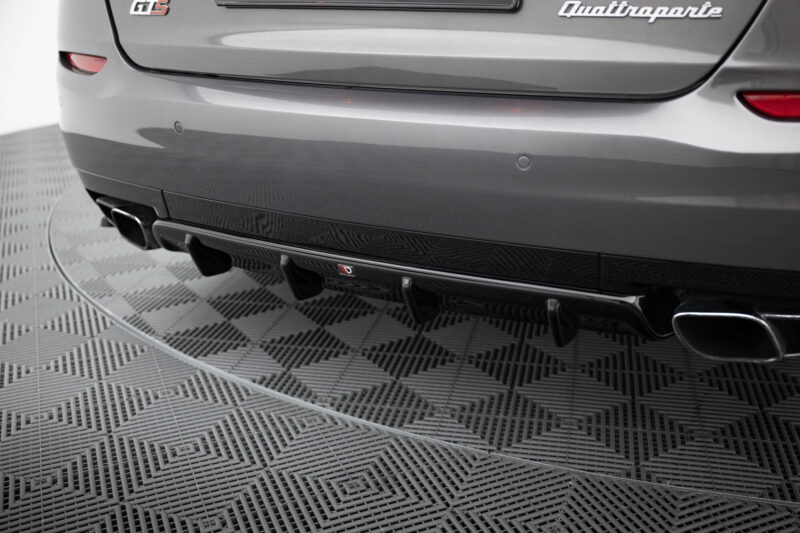 pol_po_Rear-Valance-Maserati-Quattroporte-Mk6-7169_6jpg - OPSHOLDERS