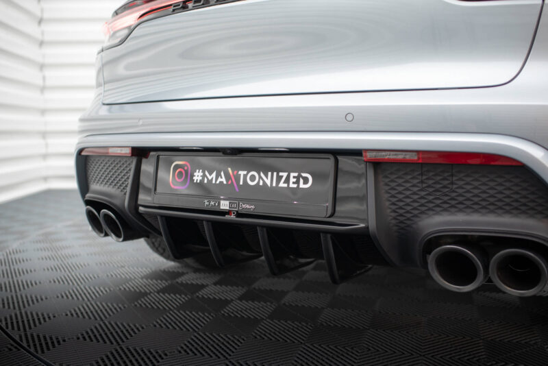 pol_po_Rear-Valance-Porsche-Macan-Mk1-Facelift-2-18402_5jpg - OPSHOLDERS