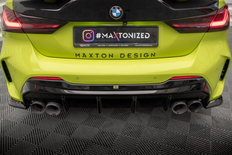 pol_po_Rear-Valance-V-3-BMW-1-F40-M-Pack-M135i-128ti-Double-Exhaust-Version-17827_2jpg - OPSHOLDERS