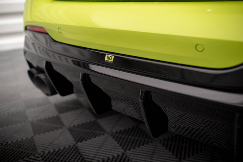 pol_po_Rear-Valance-V-3-BMW-1-F40-M-Pack-M135i-128ti-Double-Exhaust-Version-17827_3jpg - OPSHOLDERS