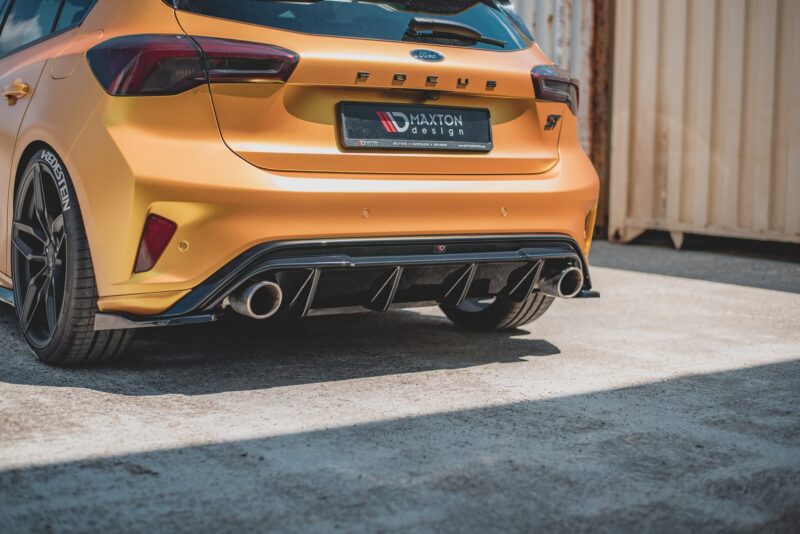 pol_po_Rear-Valance-V-3-Ford-Focus-Hatchback-ST-Mk4-10161_3jpg - OPSHOLDERS