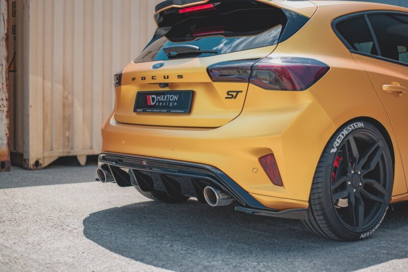 pol_po_Rear-Valance-V-3-Ford-Focus-Hatchback-ST-Mk4-10161_5jpg - OPSHOLDERS