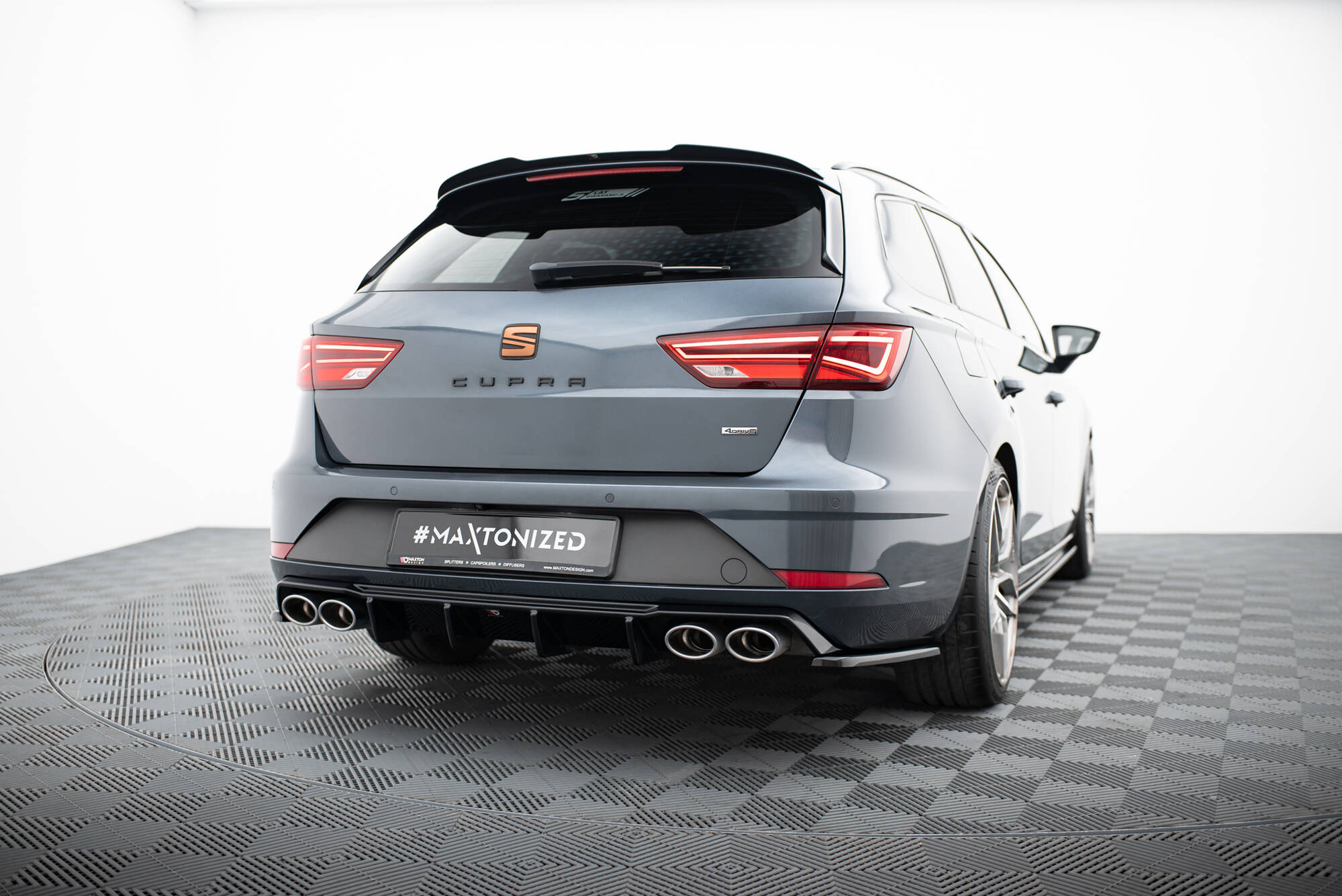 pol_po_Rear-Valance-V-3-Seat-Leon-Cupra-ST-Mk3-FL-10031_2jpg - OPSHOLDERS