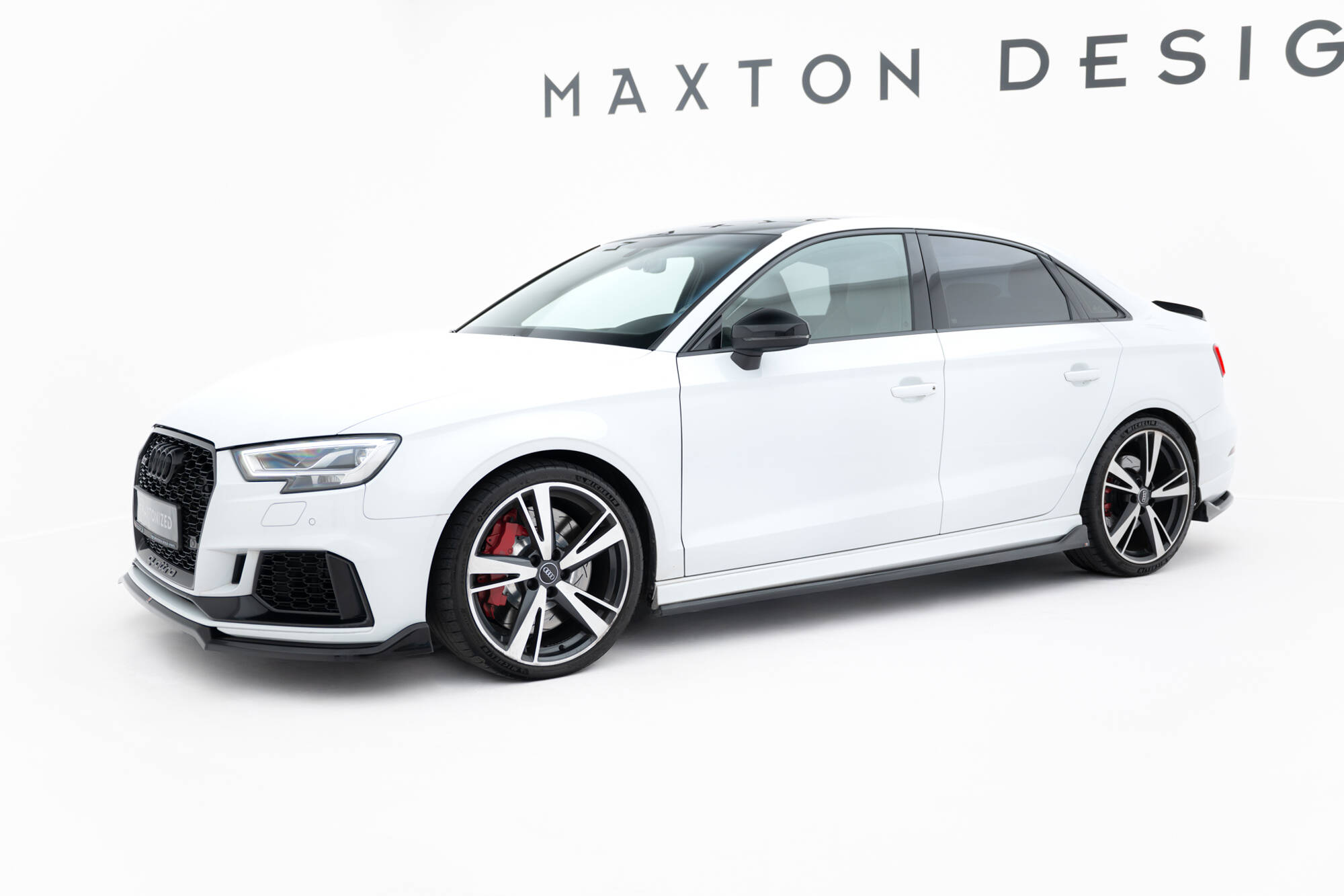 pol_po_Set-of-Splitters-Audi-RS3-Sedan-8V-Facelift-22373_16jpg - OPSHOLDERS
