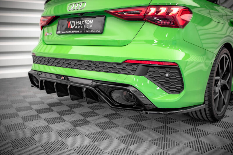 pol_po_Set-of-Splitters-Audi-RS3-Sedan-8Y-21874_8jpg - OPSHOLDERS